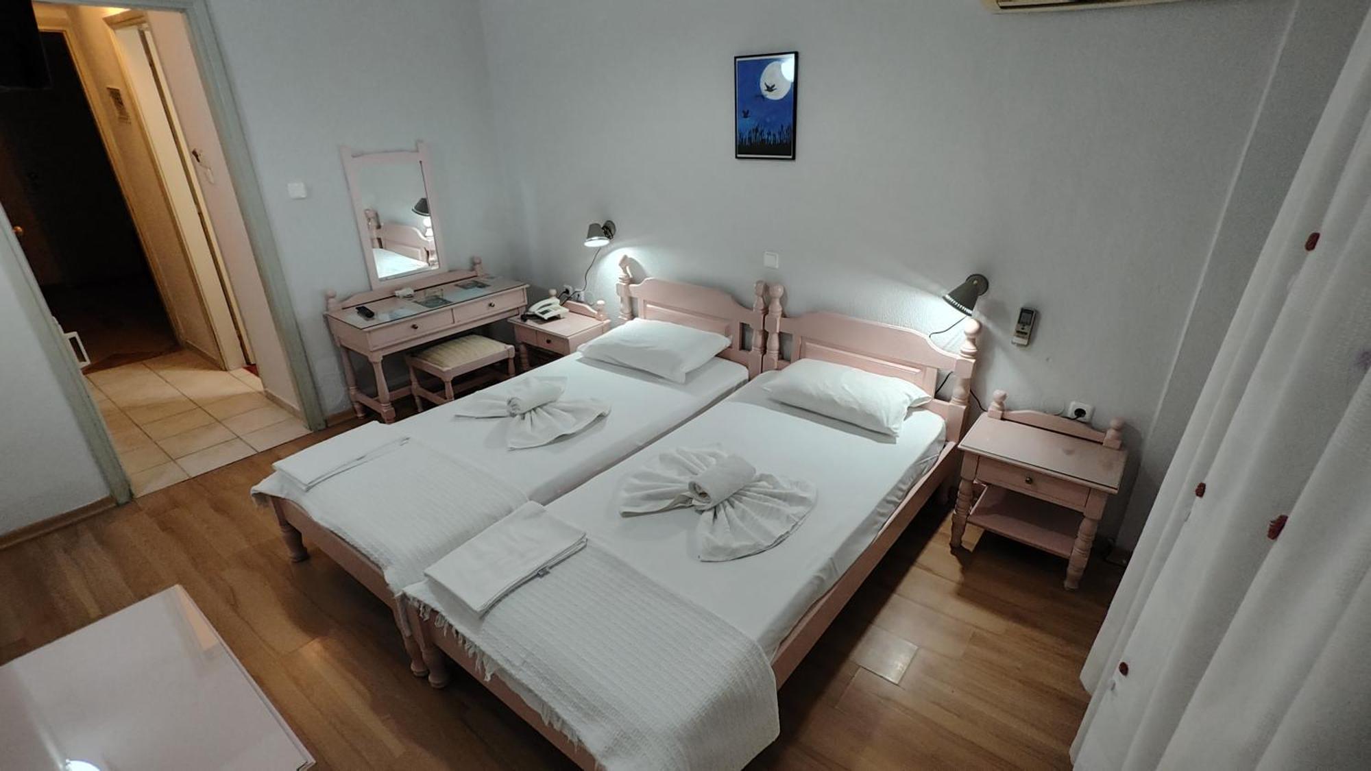 Kapolos Spa Hotel Loutra Edipsou  Quarto foto